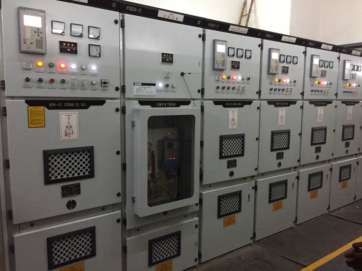 電氣成套中的開關電器類型與配電開關控制設備研發(fā)探索
